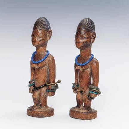 Benín, fon-yoruba, un par de figuras de gemelas, c