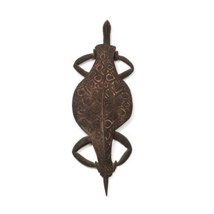 Papúa, Asmat: objeto ritual de madera con forma de