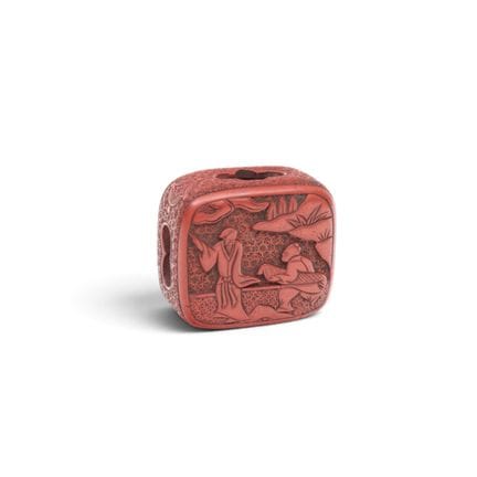 Japon, netsuke en laque tsuishu représentant un ma