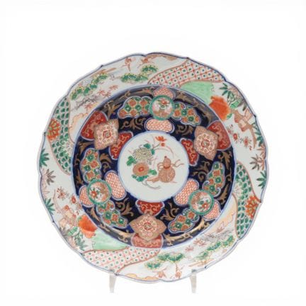 Japan, a green Imari porcelain dish, Meiji period 