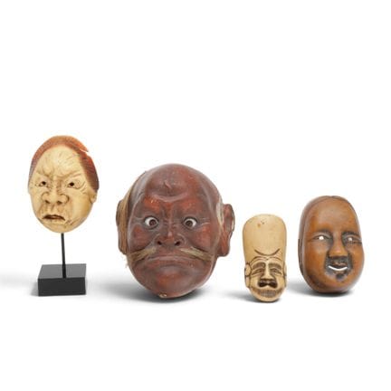 Japon, quatre masques miniatures différents, XIXe-