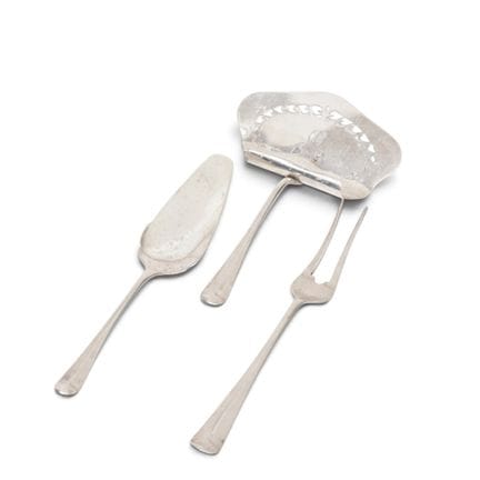 Cuillère à asperges, cuillère à gâteau et fourchet