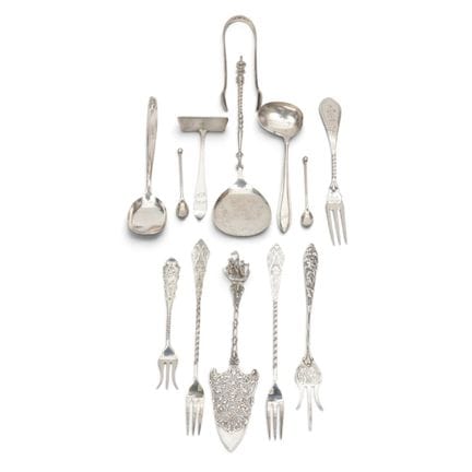 Divers petits objets en argent, XXe siècle, princi
