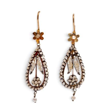 A pair of 19th-century pearl earrings consisting o