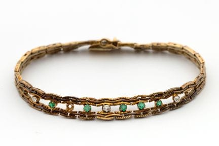 Bracelet du milieu du siècle, composé d'émeraudes 
