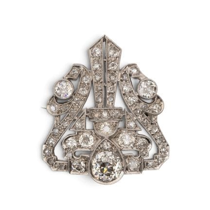 Une broche Art déco en diamants. À l'origine, une 