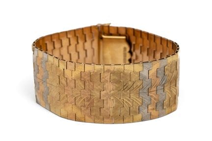 Un large bracelet italien des années 1970, en or r