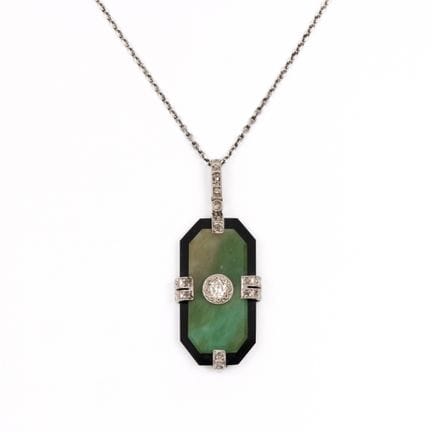 Pendentif Art déco octogonal en jade et diamants. 
