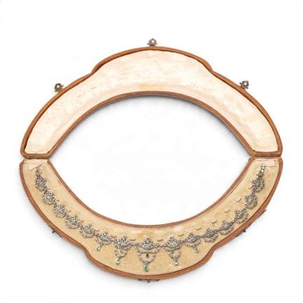 An impressive 19th-century Belle Époque festoon ne
