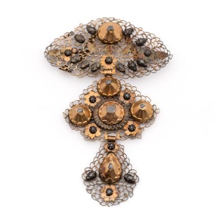 An early 19th century 'croix à la Jeanette' pendan