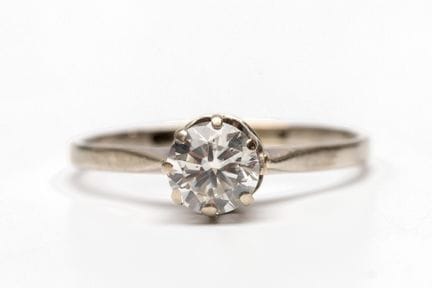 Une bague solitaire en diamant. Sertie d'un diaman