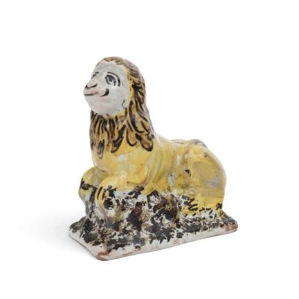 Bruxelles, oggetto in terracotta, “leone sdraiato”