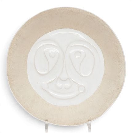 Piatto decorativo in ceramica bianca, XX secolo. S