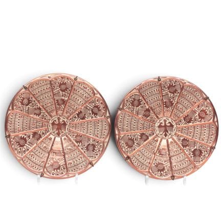 Valencia, coppia di piatti in terracotta con finit
