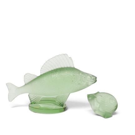 Lalique, due oggetti artistici in vetro verde, 198