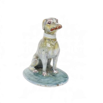 Delft, statuetta in ceramica raffigurante un cane,