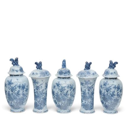 Delft, servizio di cinque pezzi in ceramica blu e 
