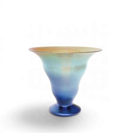 Loetz, vaso ornamentale in vetro iridescente, 1915