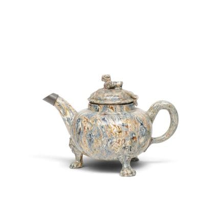 Inghilterra, teiera in ceramica marmorizzata, su t