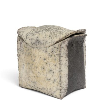 Jackie Hutter (nata nel 1950), scatola in ceramica