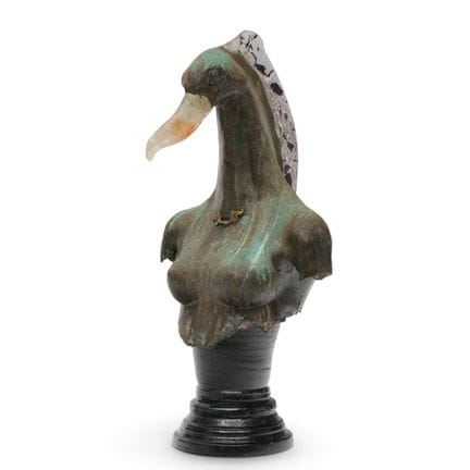 Hans Janssen (1952), busto in ceramica e vetro, “u