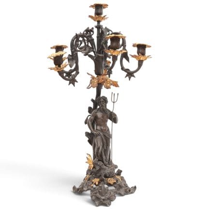 Francia, candelabro de cinco brazos de metal bronc