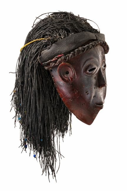Zambia, Luvale / Luchazi

Maschera femminile dello