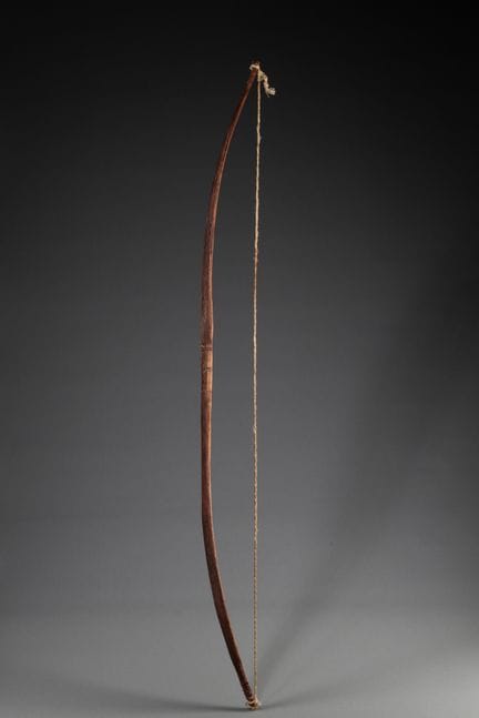 Amérique du Nord, Plaines, Apaches

Arc

Bois, cor