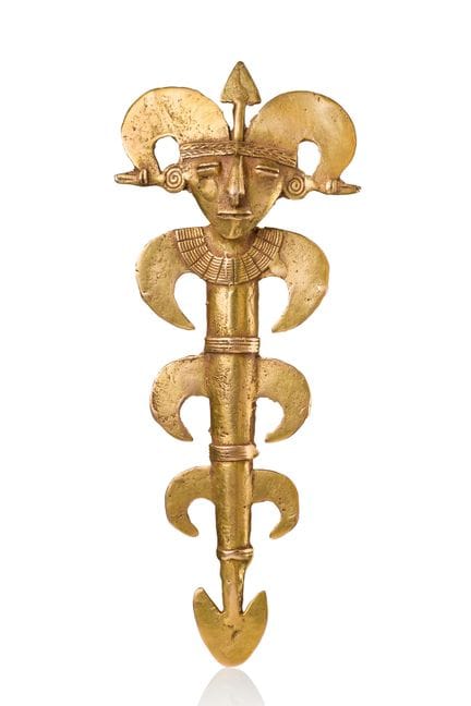 哥伦比亚，金巴亚

人形吊坠，约公元800—1200年

黄金，19.5 karat，114克

此