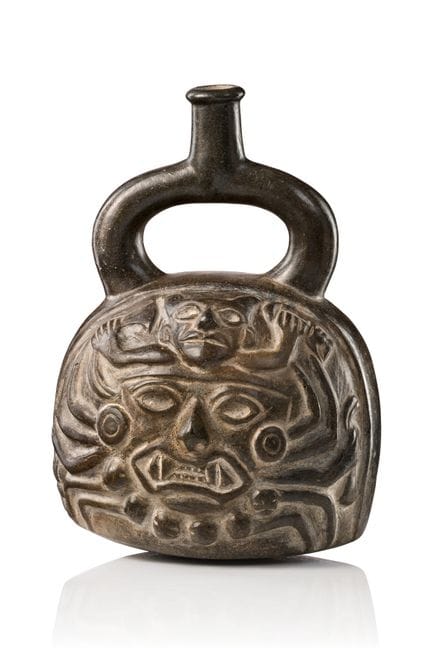 Pérou, Moche

Vase à col en fourche, Moche II, ver