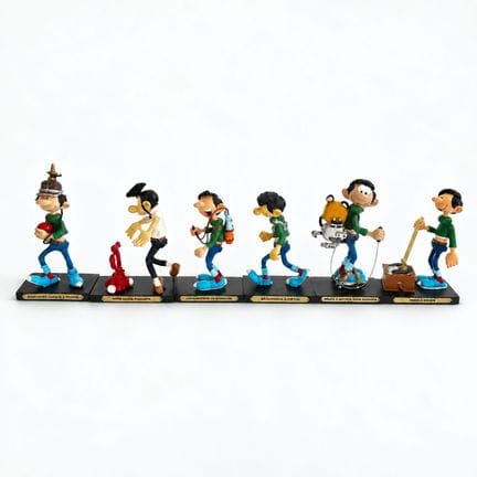 COLLECTOYS
Set of six Gaston figurines on pedestal