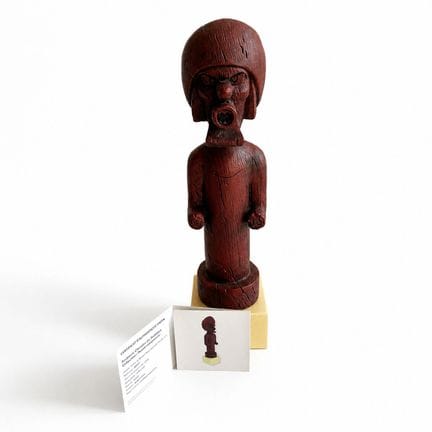 MOULINSART
Totem of the Knight of Hadoque
HERGÉ, T
