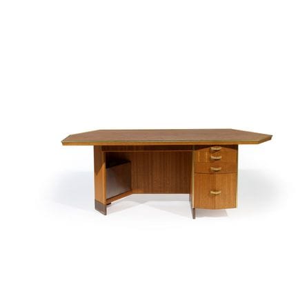 FRANK LLOYD WRIGHT (1867–1959)
Schreibtisch „Price