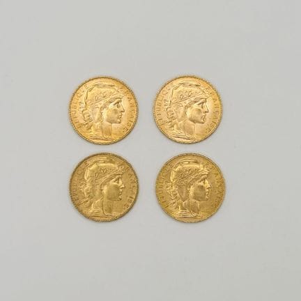 法国
一套四枚20法郎金币（玛丽安娜与公鸡图案）
年份分别为1906年、1908年（2枚）、1912