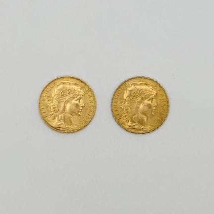 法国
一套两枚20法郎金币（玛丽安娜与公鸡图案）
铸造于1913年
原封未拆的密封袋中
重量：12.