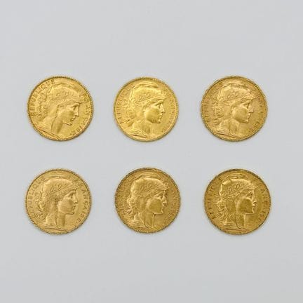 法国
一套六枚20法郎金币（玛丽安娜与公鸡图案）
年份分别为1904年、1906年、1907年、19