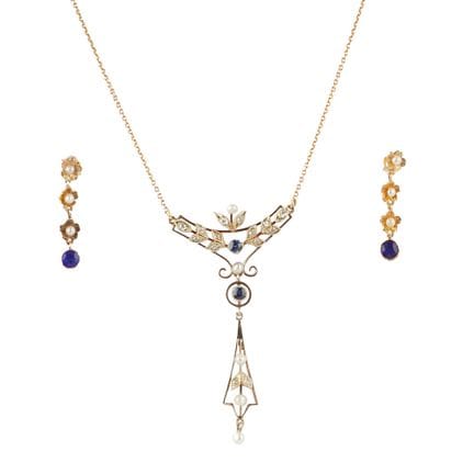 ORO DE 14 QUILATES, ZAFIROS, PERLAS
Collar de esti