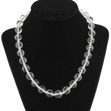 ROCK CRYSTAL, 14K GOLD
Necklace composed of facete