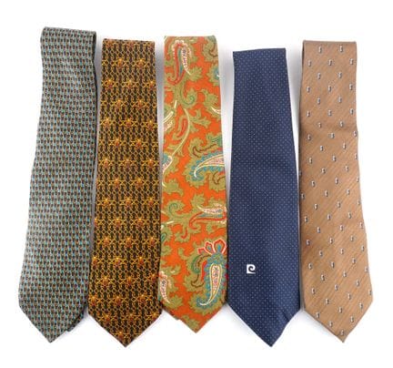 PIERRE CARDIN / LANCEL
Set of 5 ties including Pie