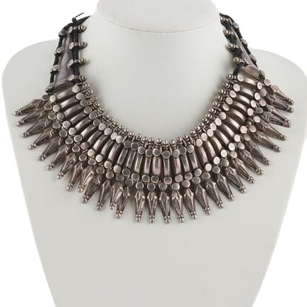 NAVAJO NECKLACE / .900 SILVER
.900 silver drape-st