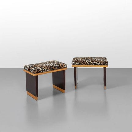 DUE POUF  anni '30.
Legno di faggio  legno tinto a