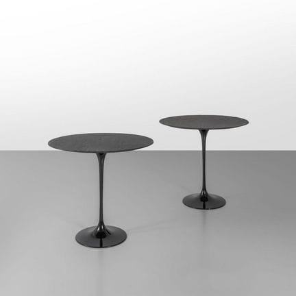 EERO SAARINEN  KNOLL INTERNATIONAL  1957. 
Zwei Be