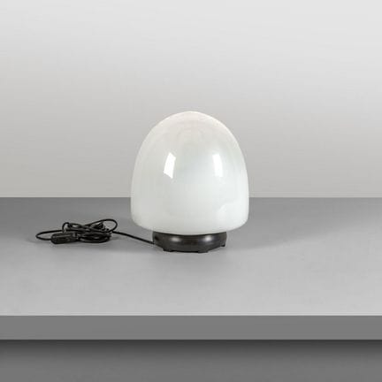 GIUSTO TOSO  LEUCOS  anni '70.
Una lampada da tavo