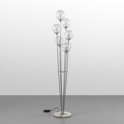EINE STANDLAMPE aus den 60er Jahren. 
Marmor, verc