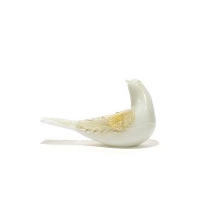 TYRA LUNDGREN  VENINI  1935.
A dove made of opal g