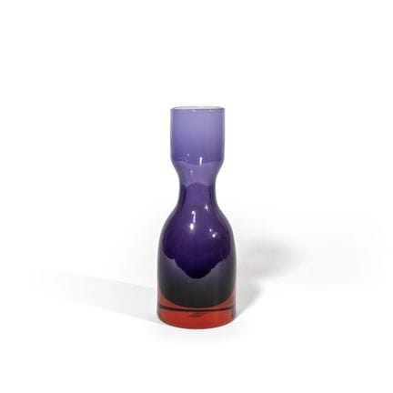 MURANO  anni '60 circa.
Un vaso in vetro sommerso 