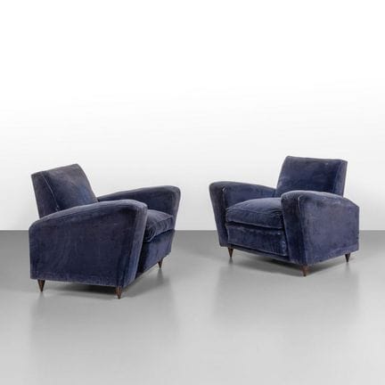 DUE POLTRONE  anni '50. 
Strutture e gambe in legn