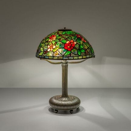 TIFFANY STUDIOS  inizi del '900.
Una lampada da ta