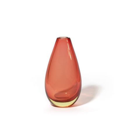 MURANO  anni '60.
Un vaso in vetro sommerso rubino