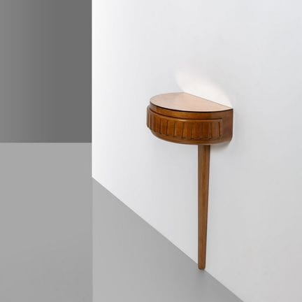 FONTANA ARTE  anni '40.
Una console pensile.
Legno